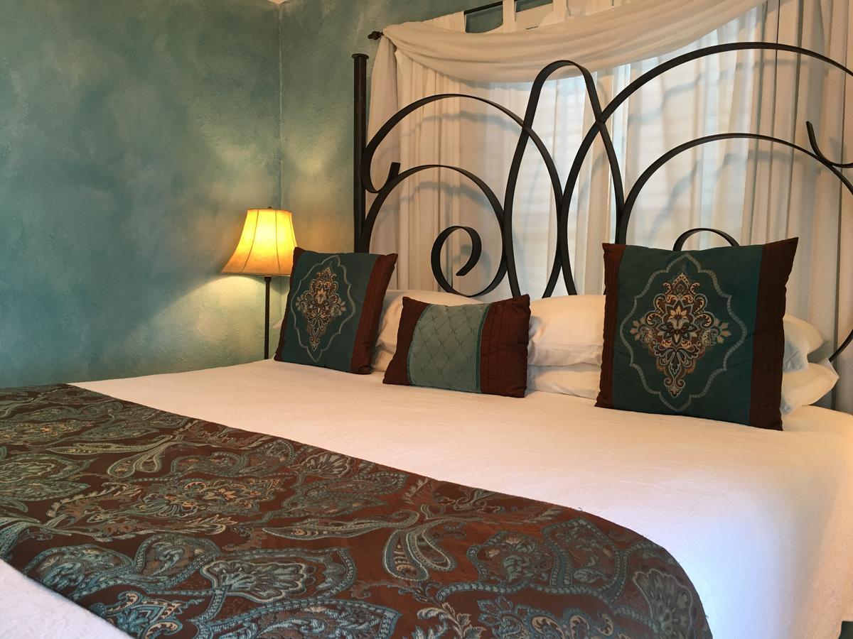 Lakehouse Bed And Breakfast Canyon Lake Esterno foto