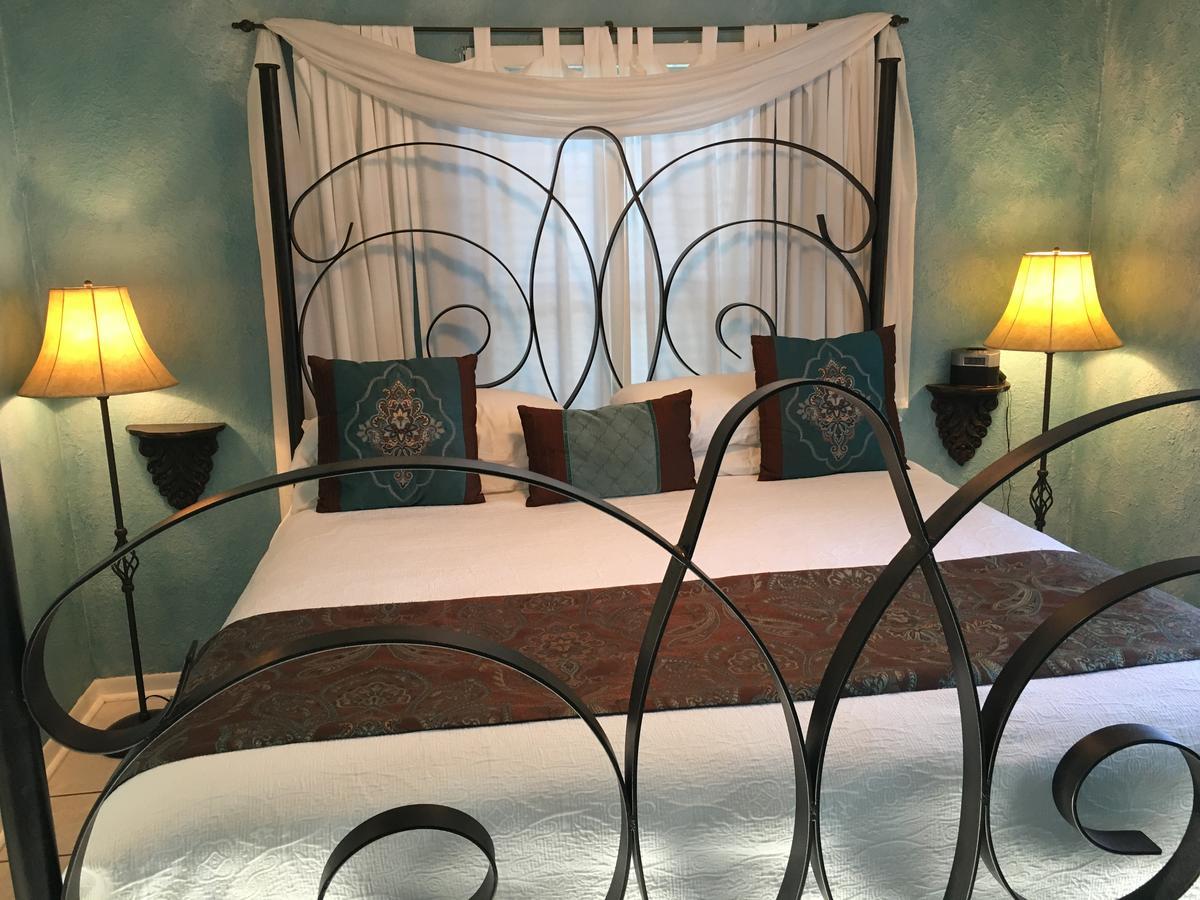 Lakehouse Bed And Breakfast Canyon Lake Esterno foto